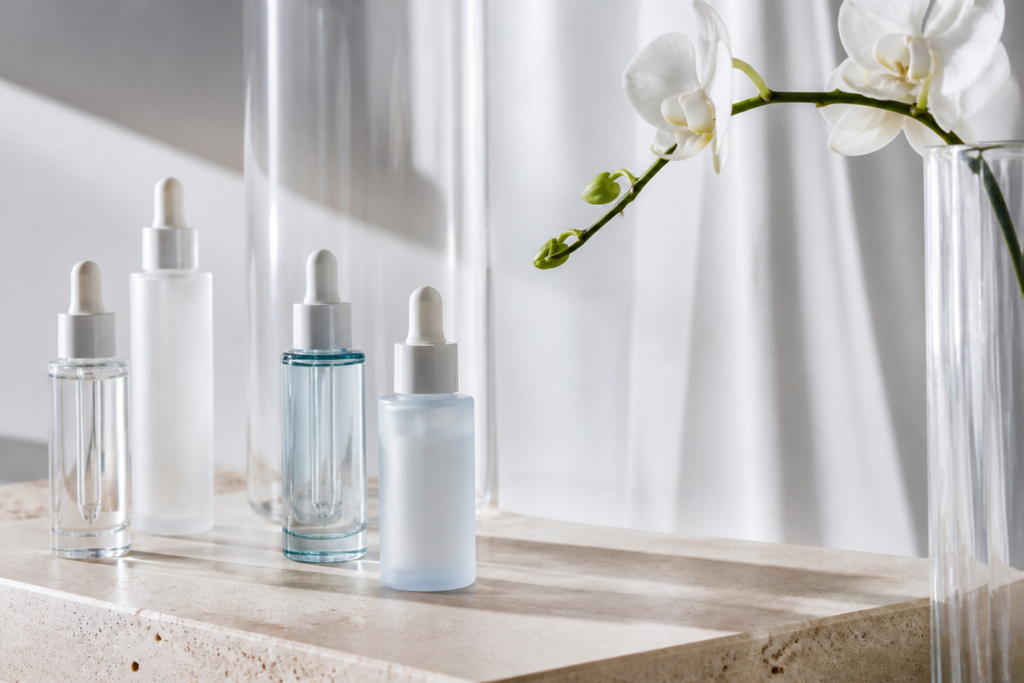 Kore Güzelliğinde Peptitler: K-Beauty Serumlarından Bilimsel Gerçeğe — Serap Kınden Peptit Rehberi